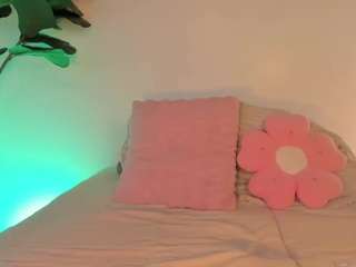 nicoleriveraa webcam