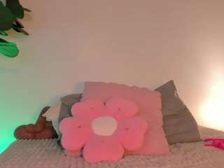  nicoleriveraa chat room