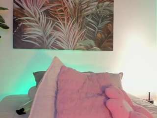  nicoleriveraa chat room
