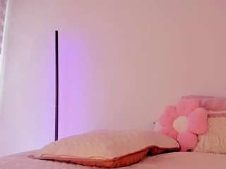 nicoleriveraa webcam