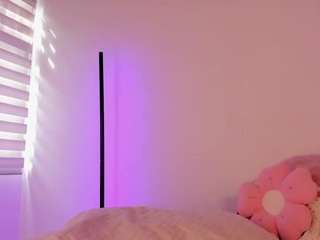 nicoleriveraa webcam