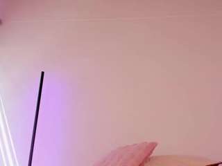 nicoleriveraa Live Webcam on CamSoda