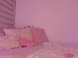 nicoleriveraa Live Webcam on CamSoda