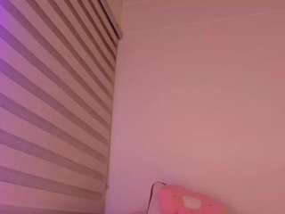 nicoleriveraa Live Webcam on CamSoda