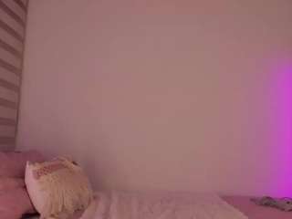 nicoleriveraa Live Webcam on CamSoda