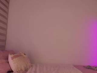 nicoleriveraa Live Webcam on CamSoda