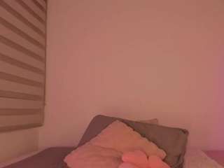 nicoleriveraa webcam model