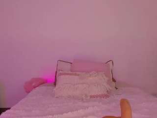 nicoleriveraa Live Webcam on CamSoda