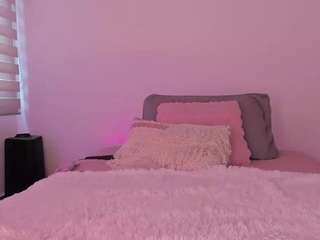 nicoleriveraa Live Webcam on CamSoda