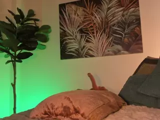 Nicole's Live Sex Cam Show