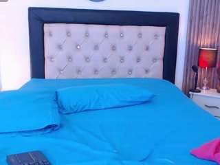 zoe-jones13 from camsoda