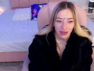 zoe-jones13