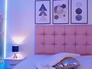 zoe jones's Live Sex Cam Show