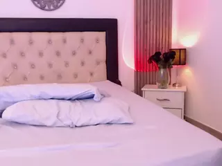 zoe jones's Live Sex Cam Show