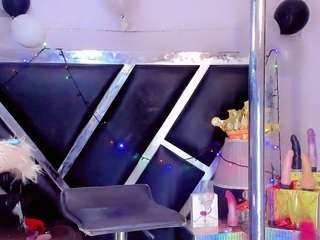 elianisgarridox Live Webcam on {site_name}