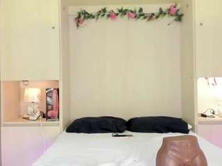 Live webcam model keylaross on Soda Cams