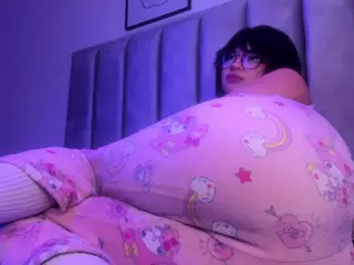 Camila's Live Sex Cam Show