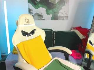 miranda-robinson live cam profile