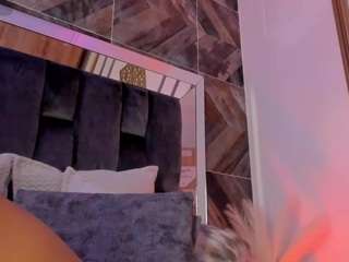 taniiasmiith Live Webcam on CamSoda