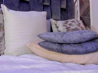  taniiasmiith chat room