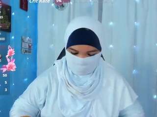 falakyasin's CamSoda show and profile