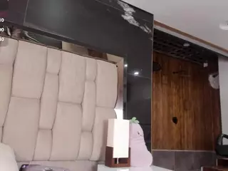 Hanna-lens's Live Sex Cam Show
