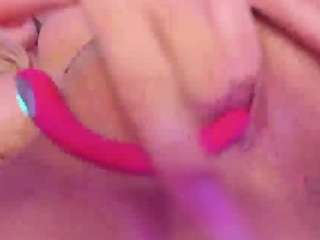 Live webcam model lissababe on Soda Cams