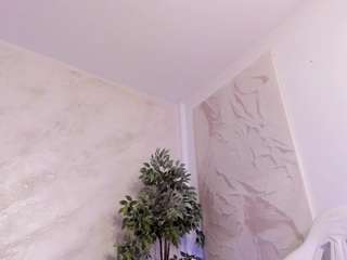 Live webcam model lissababe on Soda Cams