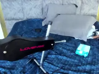 AnnieWolf's Live Sex Cam Show