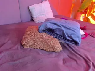 AnnieWolf's Live Sex Cam Show