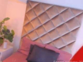 crazyorange Live Webcam on CamSoda