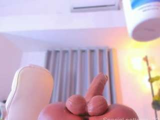 Live webcam model crazyorange on Soda Cams