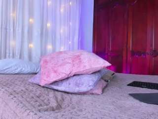 shantall-777 Live Webcam on CamSoda