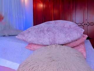 shantall-777 webcam model