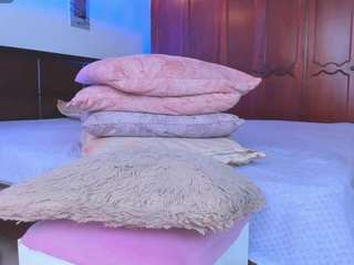 Dit model is nu live. shantall-777