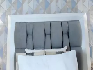 anaiscooper10's Live Sex Cam Show