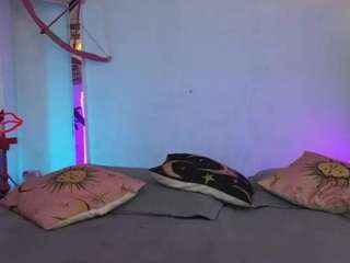 elissecinnamon webcam