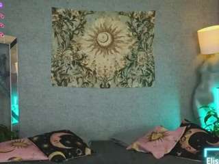 elissecinnamon's CamSoda show and profile