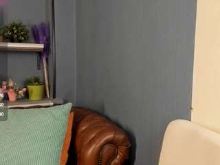 jesicafoxi's CamSoda show and profile