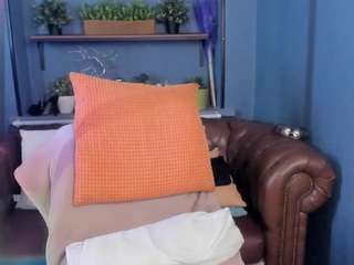 JessicaFoxi live webcam on Soda Cams