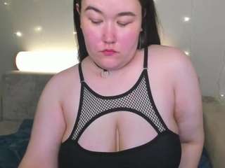 kira-yoon