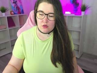 kira-yoon live webcam show