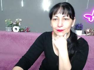 Эта модель сейчас онлайн. lilugrants