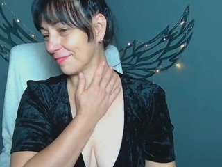LiluGrants live webcam show