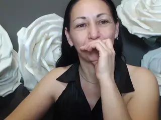 LiluGrants's Live Sex Cam Show