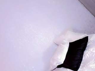 Discover sabrinasandoval from CamSoda