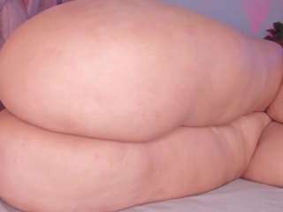 sweet-booty live cam profile