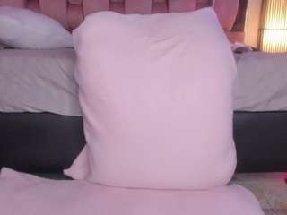 sweet-booty live cam preview