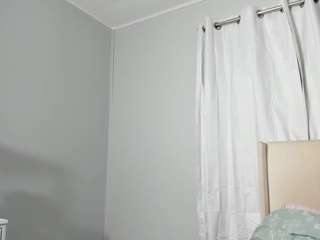 Live webcam model surecakes on Soda Cams