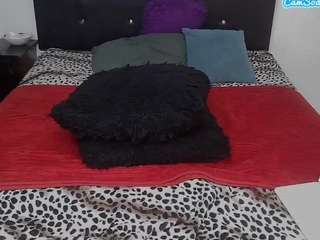 shanttal0272 webcam model